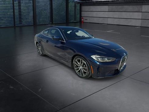 Used 2024 BMW 430i Coupe w/ Premium Package RWD image 2