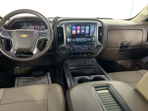 Used 2017 Chevrolet Silverado 1500 LTZ Z71 w/ LTZ Plus Package AWD/4WD image 31