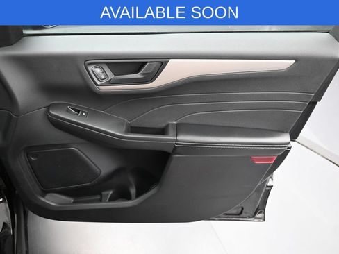 Used 2022 Ford Escape SE w/ SE Sport Appearance Package AWD/4WD image 33