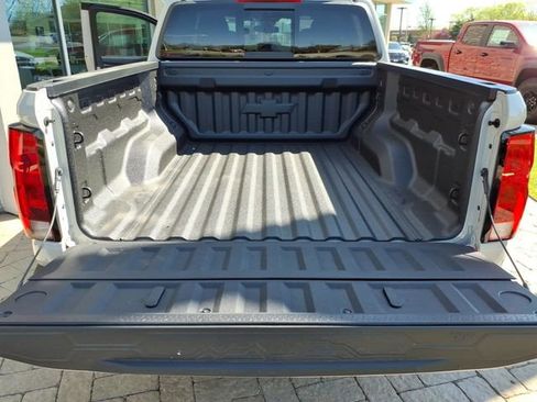 New 2026 Chevrolet Colorado Trail Boss AWD/4WD image 11