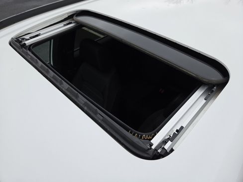 Certified 2023 Honda CR-V Sport image 4