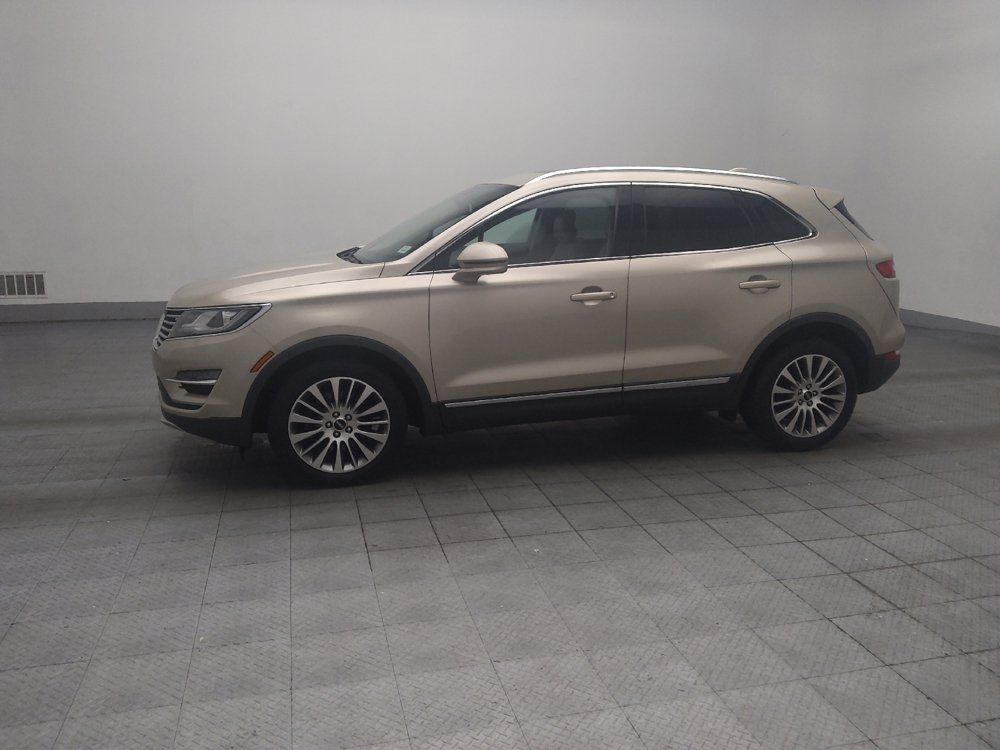 Used 2017 Lincoln MKC Reserve FWD image 2