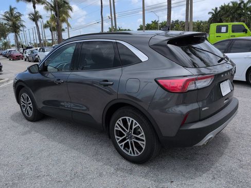 Used 2020 Ford Escape SEL FWD image 7