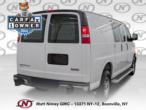 Used 2025 GMC Savana 2500 w/ Driver Convenience Package RWD image 2