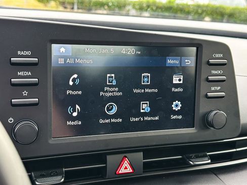 Used 2025 Hyundai Elantra Sport w/ Cargo Package image 17