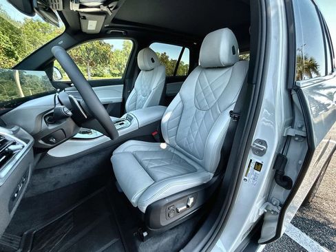 New 2026 BMW X5 sDrive40i w/ Premium Package image 13
