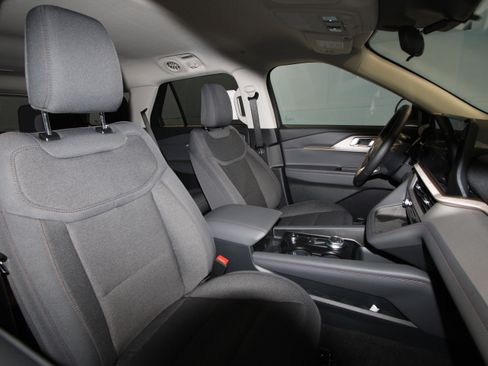 New 2026 Ford Explorer Active image 19