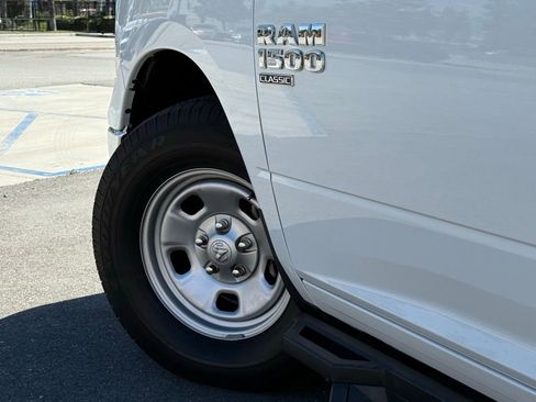 Used 2022 RAM 1500 Tradesman w/ Power & Remote Entry Group image 15