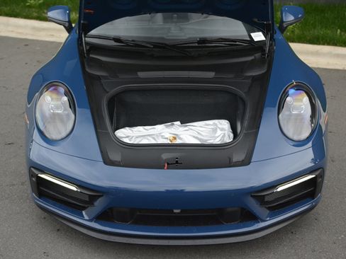 Certified 2023 Porsche 911 Cabriolet image 40