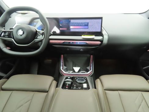 New 2026 BMW X3 xDrive30 w/ Premium Package image 13