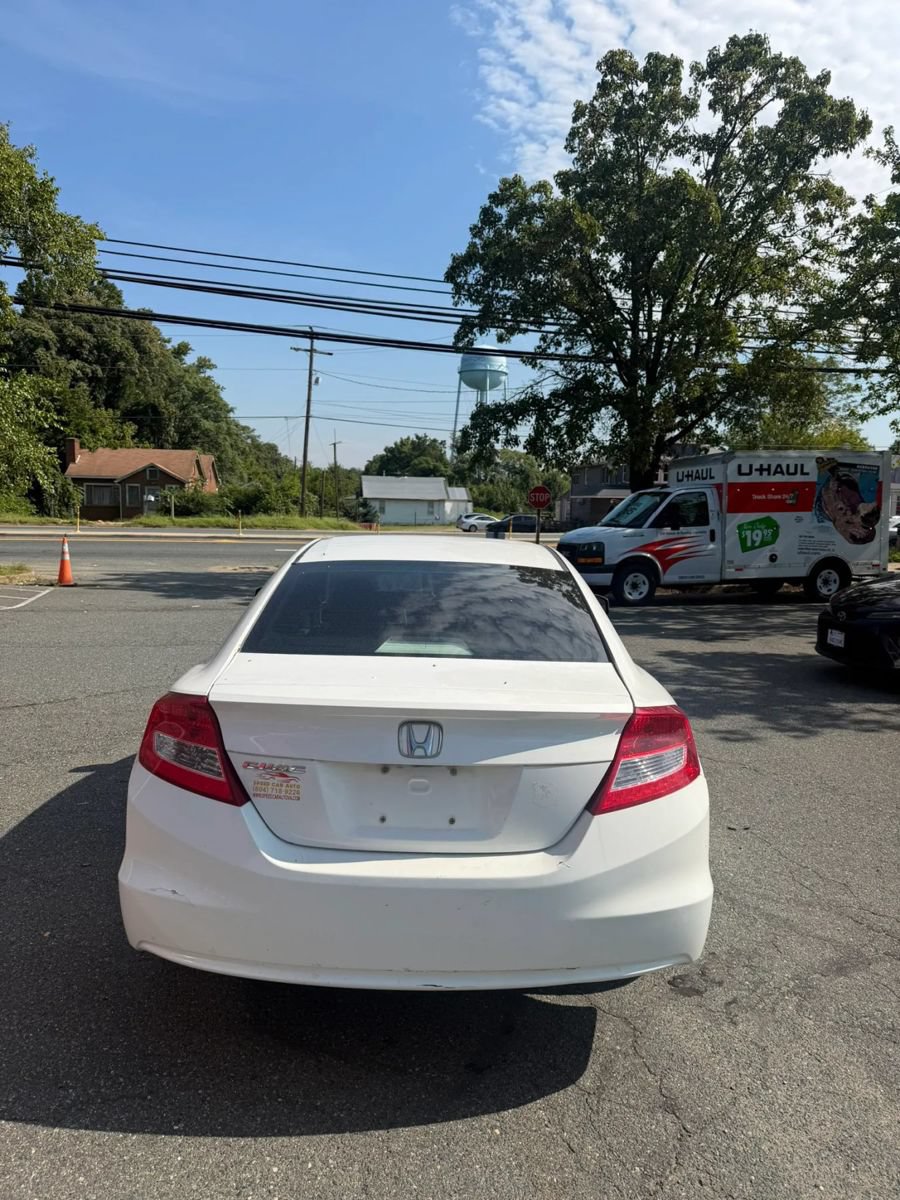 Used 2012 Honda Civic LX image 4