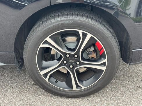 Used 2019 Ford Edge ST w/ Equipment Group 401A AWD/4WD image 11