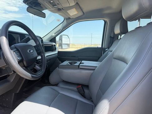 Used 2025 Ford F250 XL w/ XL Off-Road Package AWD/4WD image 17