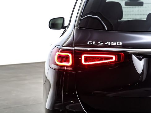 Certified 2023 Mercedes-Benz GLS 450 4MATIC image 16