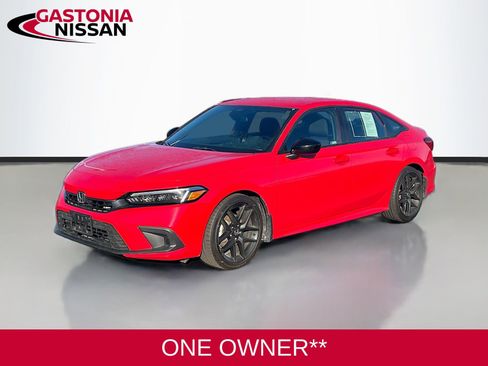 Used 2023 Honda Civic Sport image 3