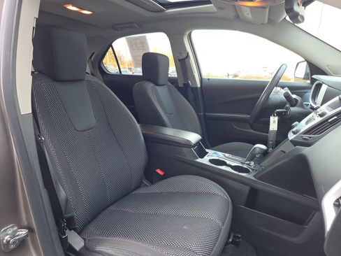 Used 2011 Chevrolet Equinox LT w/ Driver Convenience Package image 17