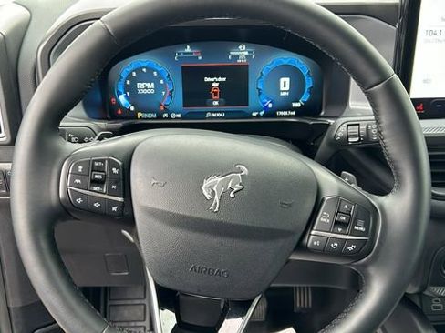 Used 2025 Ford Bronco Sport Badlands image 19