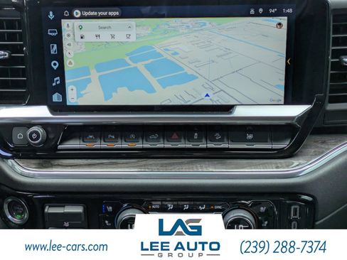 Used 2025 Chevrolet Silverado 1500 LTZ AWD/4WD image 15