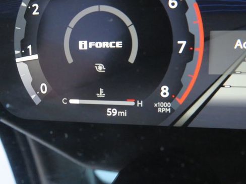 Certified 2025 Toyota Tacoma TRD Off-Road image 44