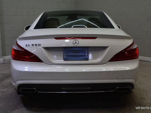 Used 2014 Mercedes-Benz SL 550 image 10