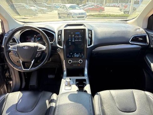 Certified 2021 Ford Edge Titanium image 23
