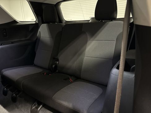 Used 2021 Chevrolet Traverse LS w/ LPO, Blackout Package FWD image 23