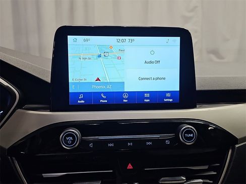 Used 2020 Ford Escape SE image 21