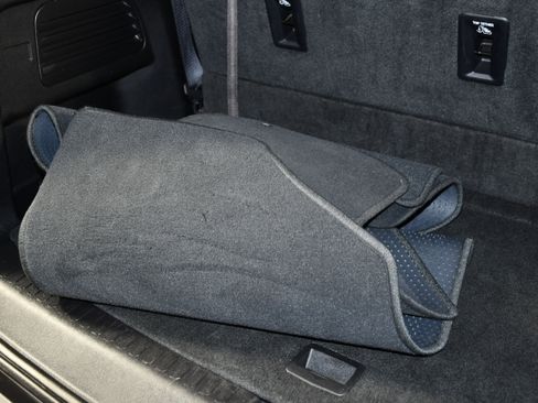 Used 2025 Chevrolet Traverse Z71 image 48