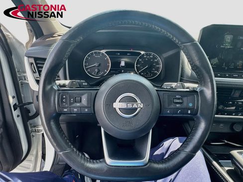 Used 2023 Nissan Rogue SL w/ SL Premium Package AWD/4WD image 14
