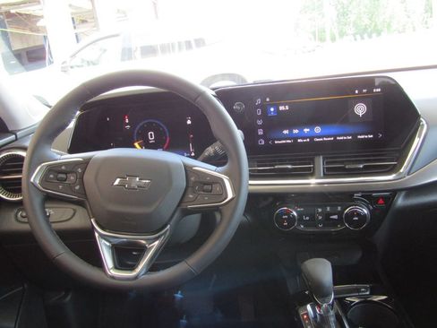 New 2026 Chevrolet Trax ACTIV w/ Driver Confidence Package FWD image 5