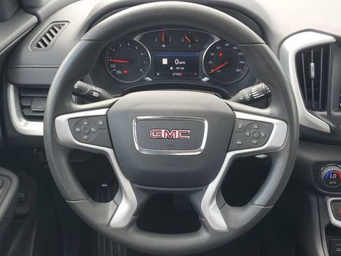 Certified 2024 GMC Terrain SLE w/ Driver Convenience Package FWD image 13