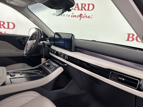 New 2025 Lincoln Aviator 2WD image 20