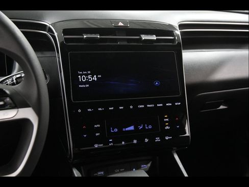 Certified 2024 Hyundai Santa Cruz SEL w/ Activity Package AWD/4WD image 9