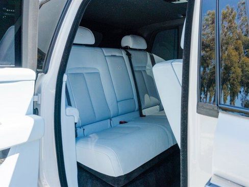 Used 2024 Rolls-Royce Cullinan Black Badge image 73