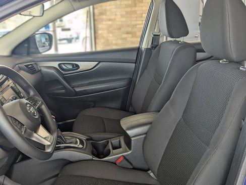 Used 2020 Nissan Rogue Sport S FWD image 11