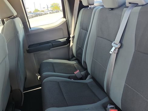 Used 2018 Ford F150 XL w/ Equipment Group 101A Mid AWD/4WD image 17