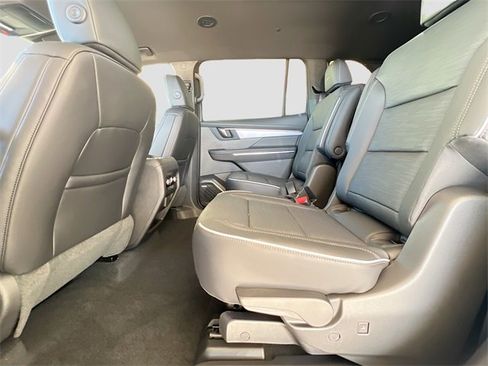 New 2026 Buick Enclave Sport Touring w/ Power Package image 17