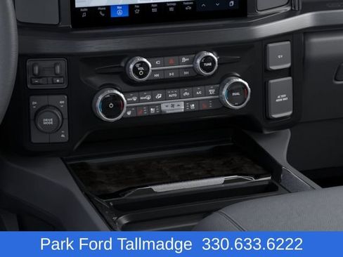 New 2026 Ford F350 4x4 Crew Cab DRW Super Duty image 15