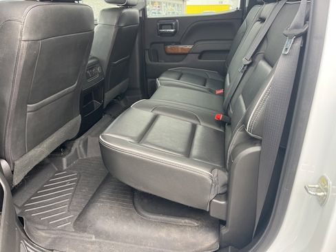 Used 2018 Chevrolet Silverado 2500 High Country w/ Duramax Plus Package image 14