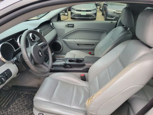 Used 2007 Ford Mustang Coupe RWD image 11
