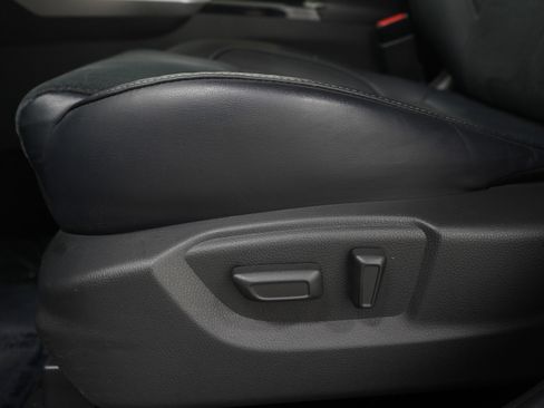 Used 2023 Mitsubishi Eclipse Cross SE image 24