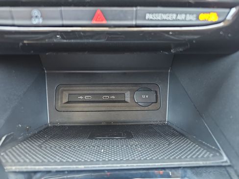 Used 2022 Volkswagen Atlas SE FWD image 22