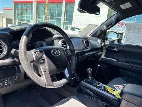 Certified 2022 Toyota Tacoma TRD Sport w/ Black Out Package (TMS) AWD/4WD image 13