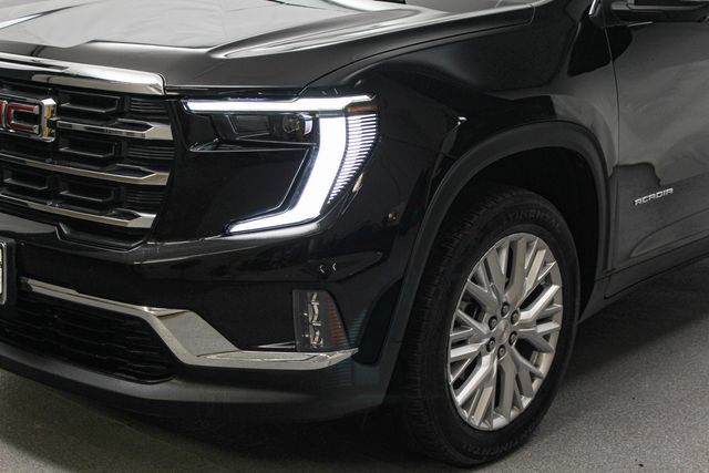 Certified 2026 GMC Acadia Elevation w/ Elevation Premium Package AWD/4WD image 5