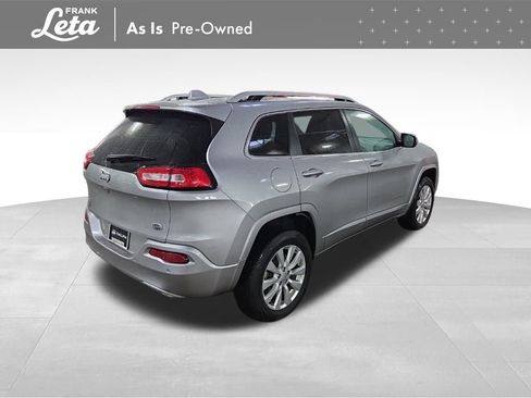 Used 2017 Jeep Cherokee Overland image 15
