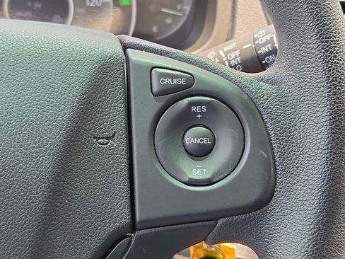 Used 2015 Honda CR-V LX image 24