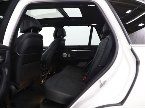 Used 2017 BMW X5 xDrive50i image 20