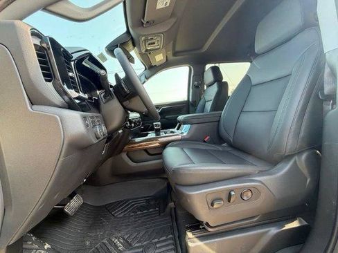 New 2026 Chevrolet Silverado 1500 RST w/ RST All Star Premium Package AWD/4WD image 7