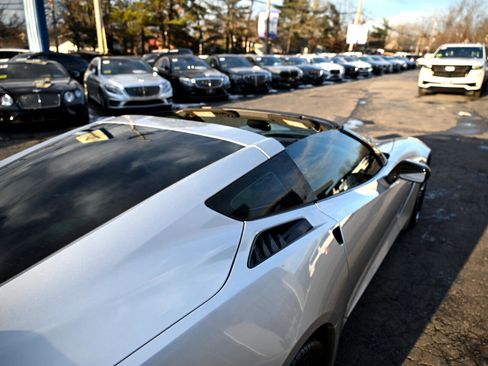 Used 2015 Chevrolet Corvette Stingray Coupe w/ 2LT Preferred Equipment Group image 56