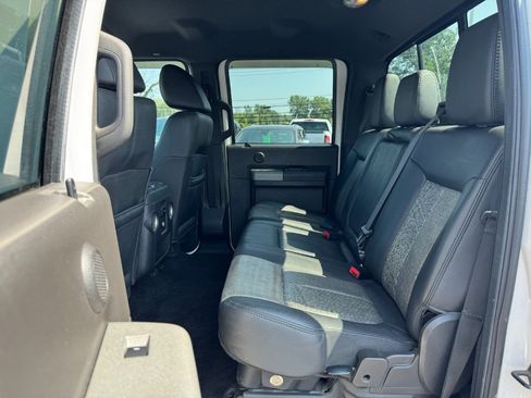 Used 2011 Ford F250 Lariat w/ Lariat Interior Pkg AWD/4WD image 16